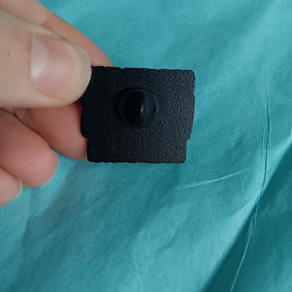 5/$10 Kung Fu Fighting Pin - Picture 2 of 3